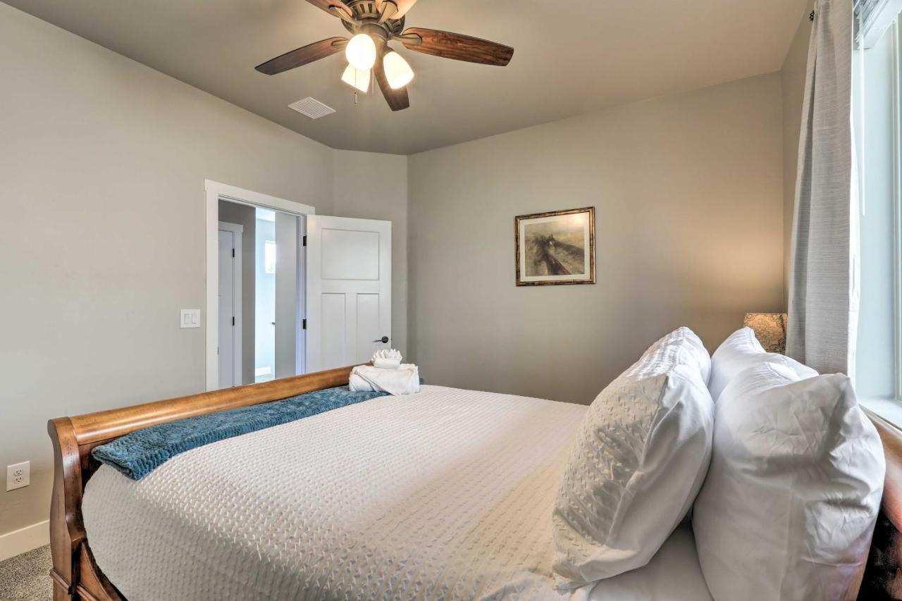 Modern Flagstaff Home, 4 Mi To Downtown! エクステリア 写真