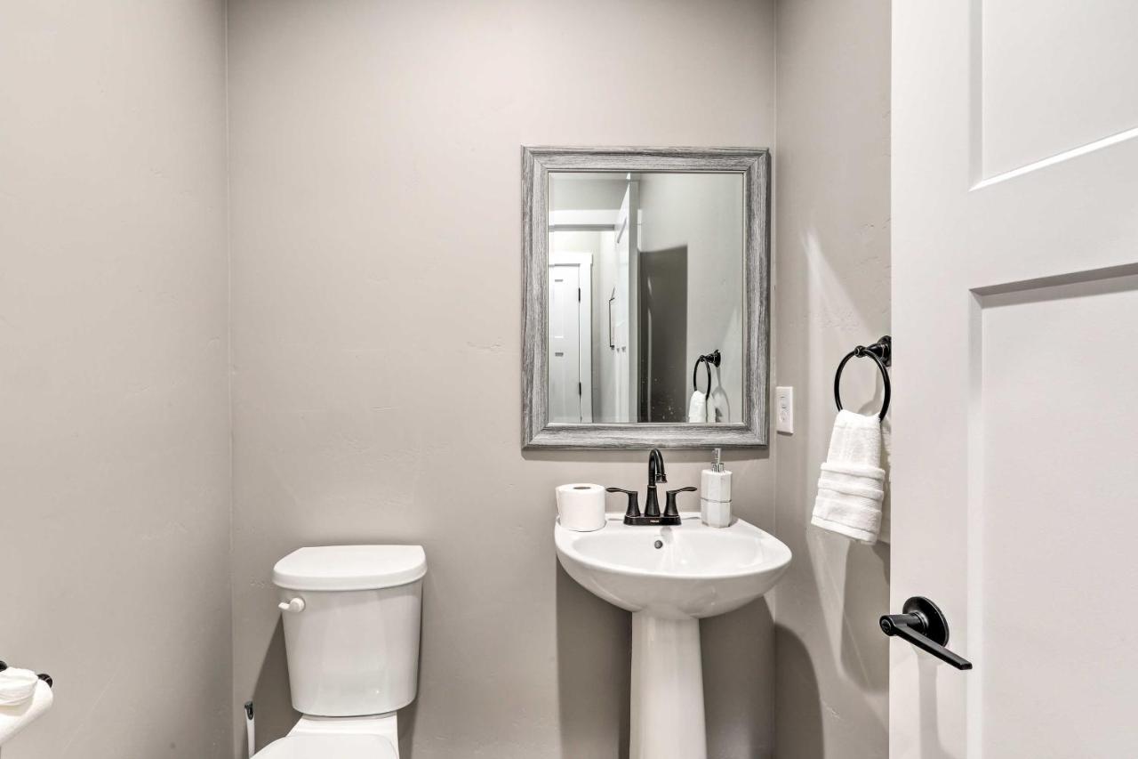 Modern Flagstaff Home, 4 Mi To Downtown! エクステリア 写真